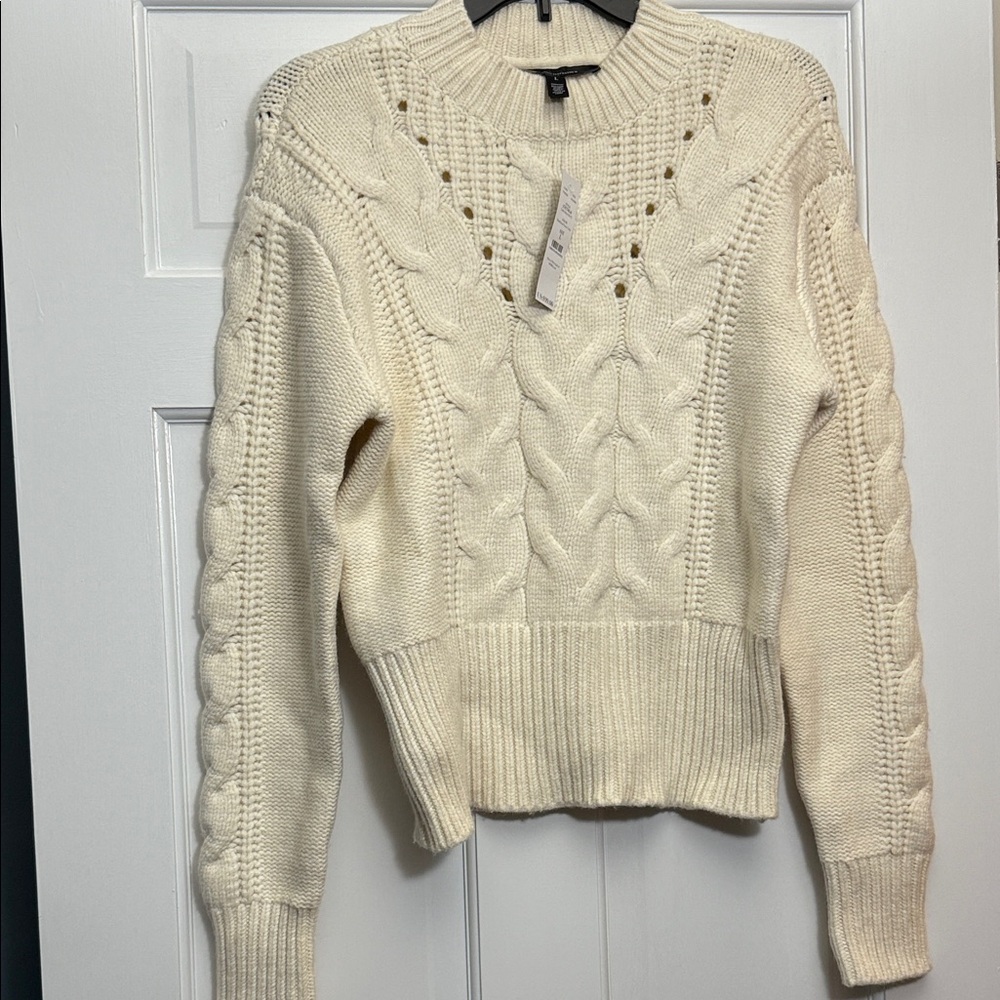 White House Black Market Ivory Cable Knit Sweater
